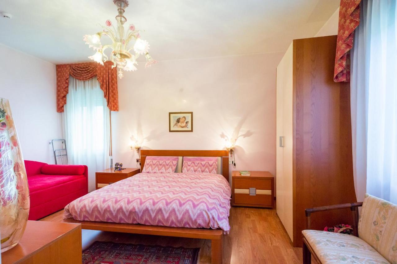 Albergo Ristorante Fabrizio Caorle Bagian luar foto